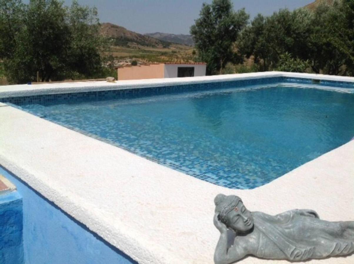 Traditional Spanish Cave House In Alguena Villa Buitenkant foto