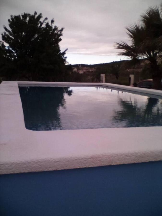 Traditional Spanish Cave House In Alguena Villa Buitenkant foto